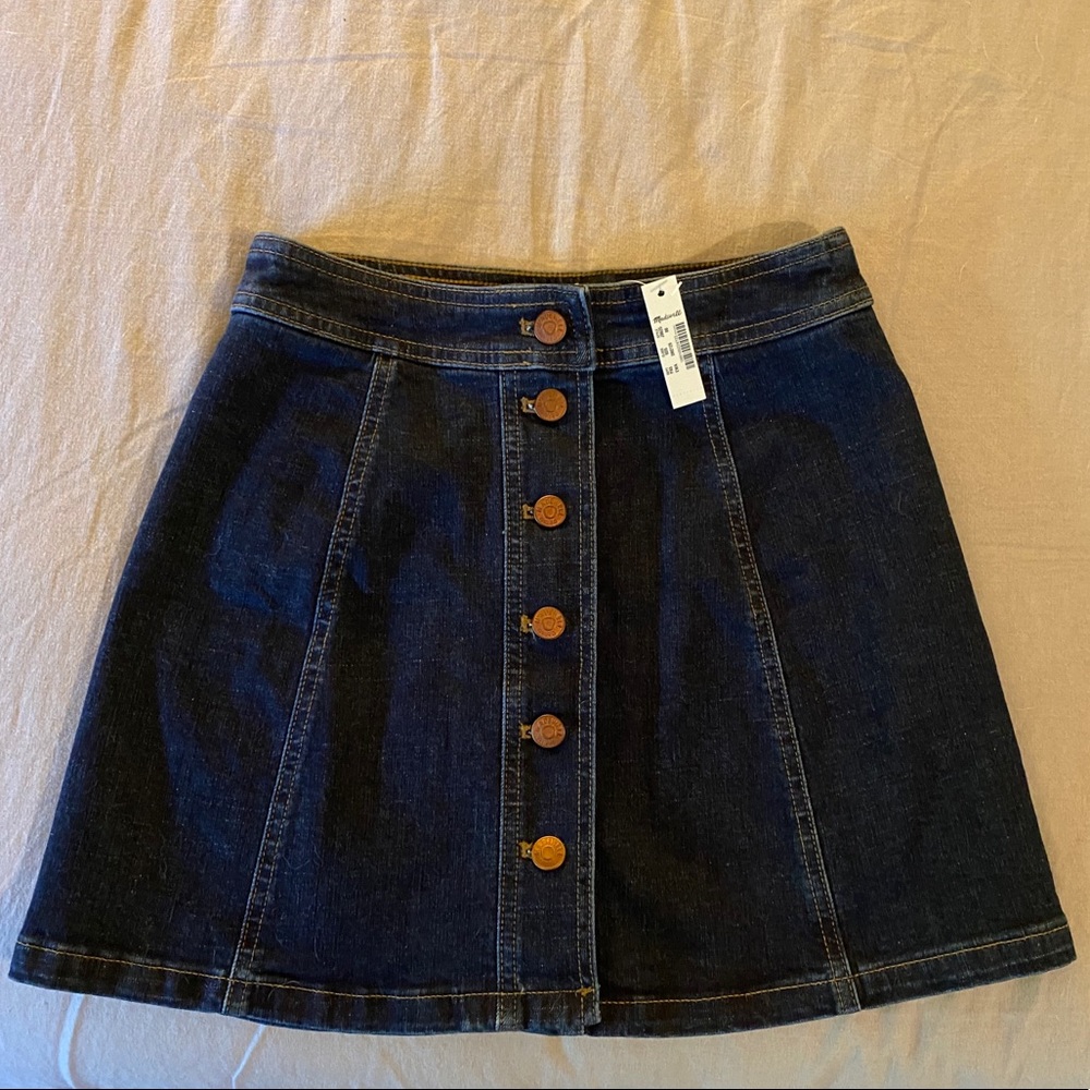 Madewell Jean skirt. Size 00. New with tags!